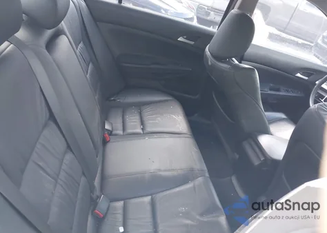 2011 Honda Accord 2.4 Se z USA, uszkodzony, nr VIN 1HGCP2F65BA038936